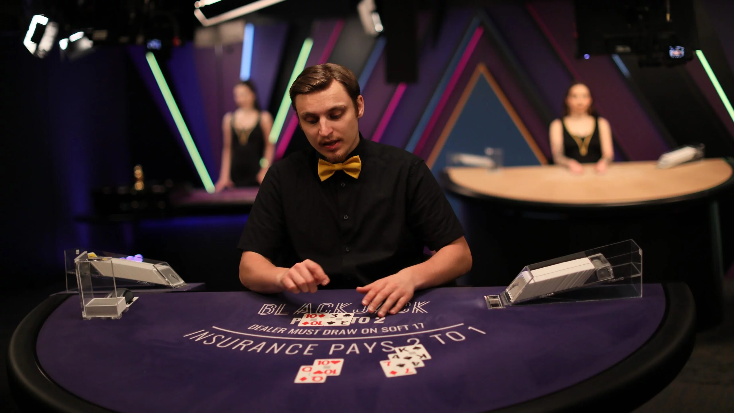 FAV365 — Live Casino з реальними дилерами онлайн